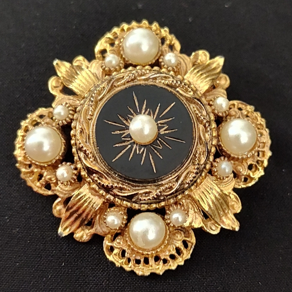 Vintage Gold and Black Brooch with Pearls